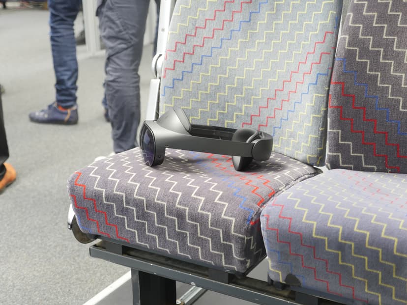 Virtual / Mixed Reality